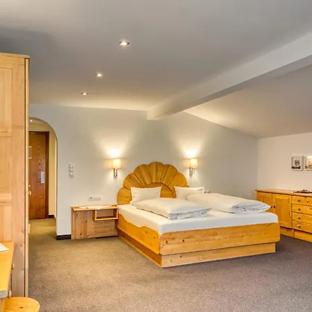 Ξενοδοχείο Erika Nauders