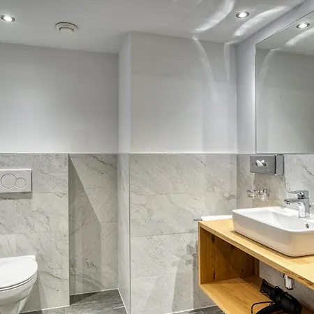 Erika Hotel 4*